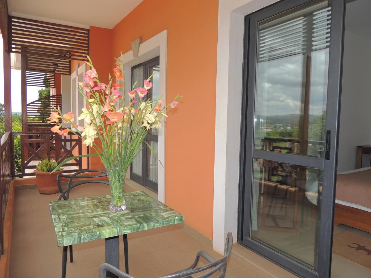 Plumeria Hotel Antsirabe Exteriér fotografie