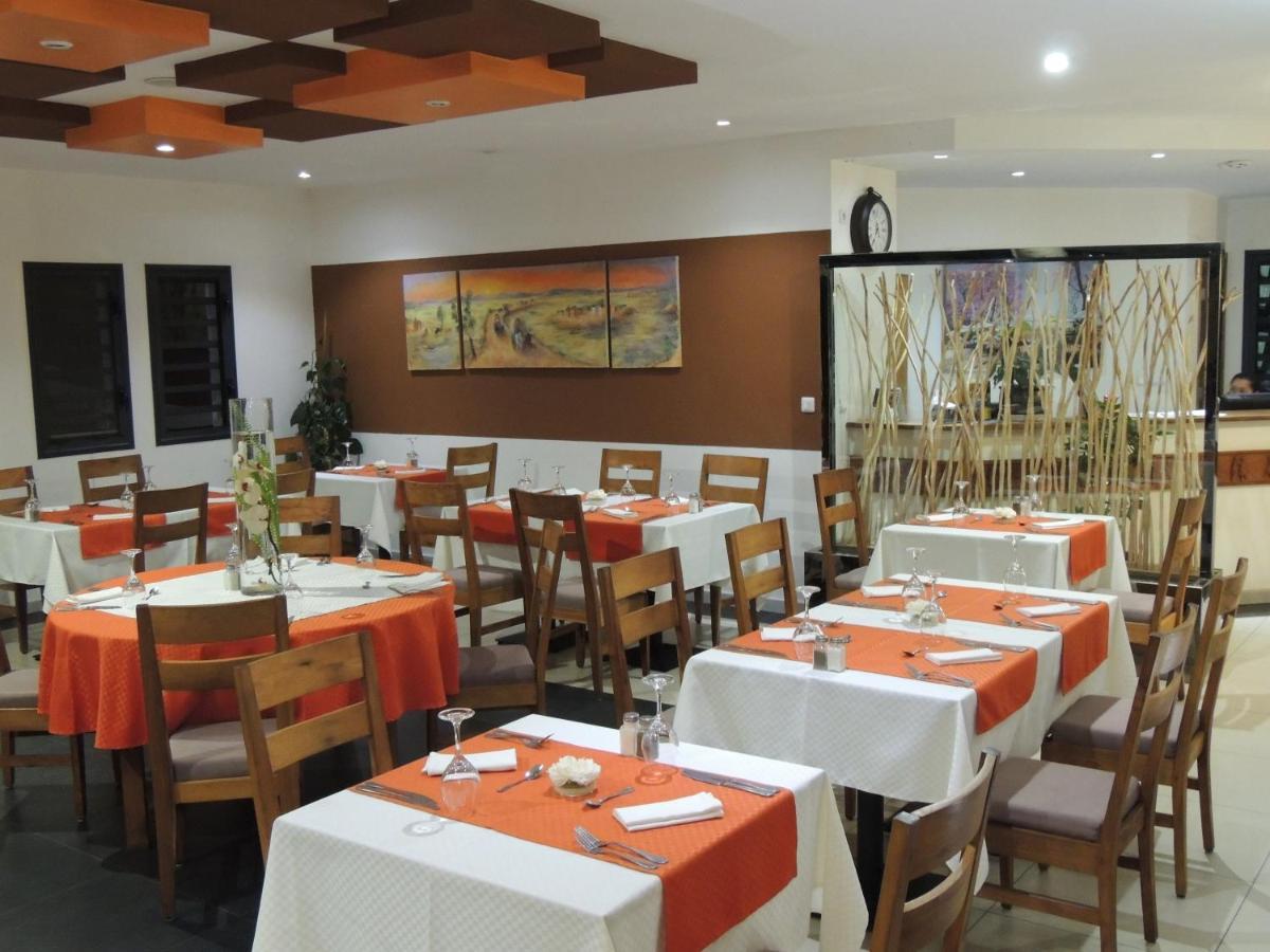 Plumeria Hotel Antsirabe Exteriér fotografie